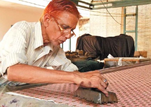 Reinforcing the status of Indian handwoven textiles