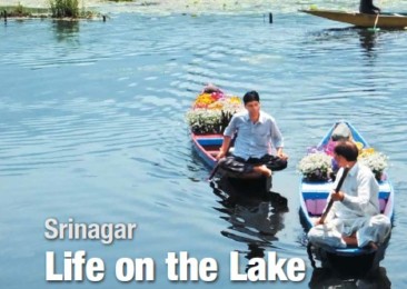 Srinagar: Life on the Lake