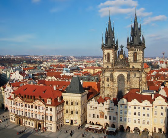  Explore the Prague Castle
