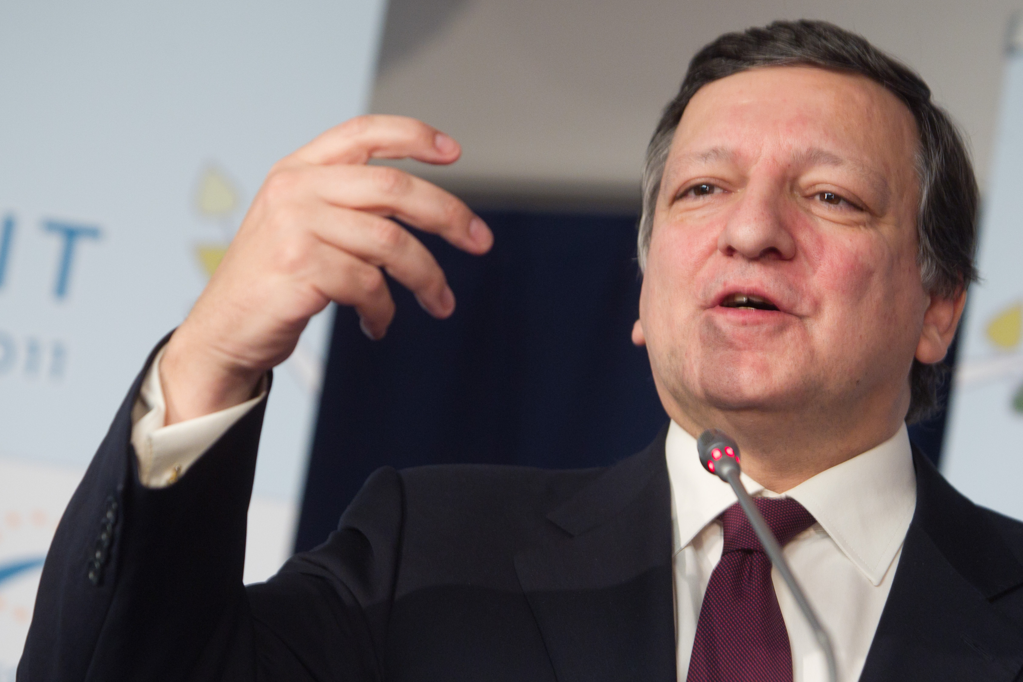Barroso reminded the EU leadership that the EU was the largest tourism destination in the world, accounting for nearly half the total tourist arrivals of over 1 billion tourists who travelled in a foreign country in the year 2014.