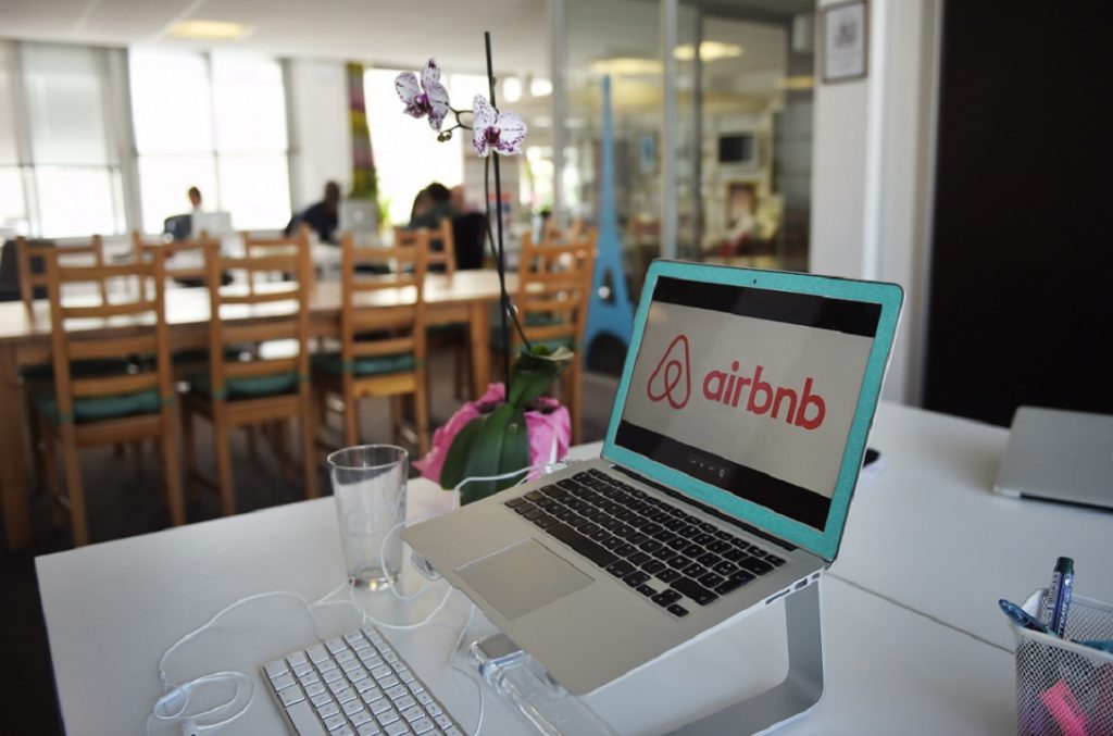 Amidst tough opposition in France and USA, Airbnb is making sizable expansion in India