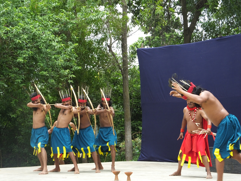 A scene from Tepantar's latest production depicting the traditional custom of hunting in tribal culture
