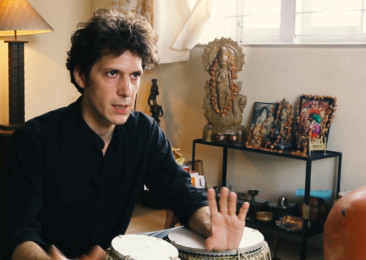 Interview with French musician, Emmanuel Simon, in Kolkata