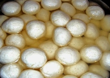 Indian state sees rise in sweets consumption after prohibition, says its CM