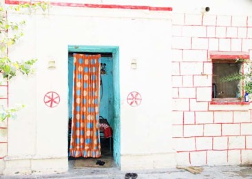 Shani Shignapur: The doorless suburb