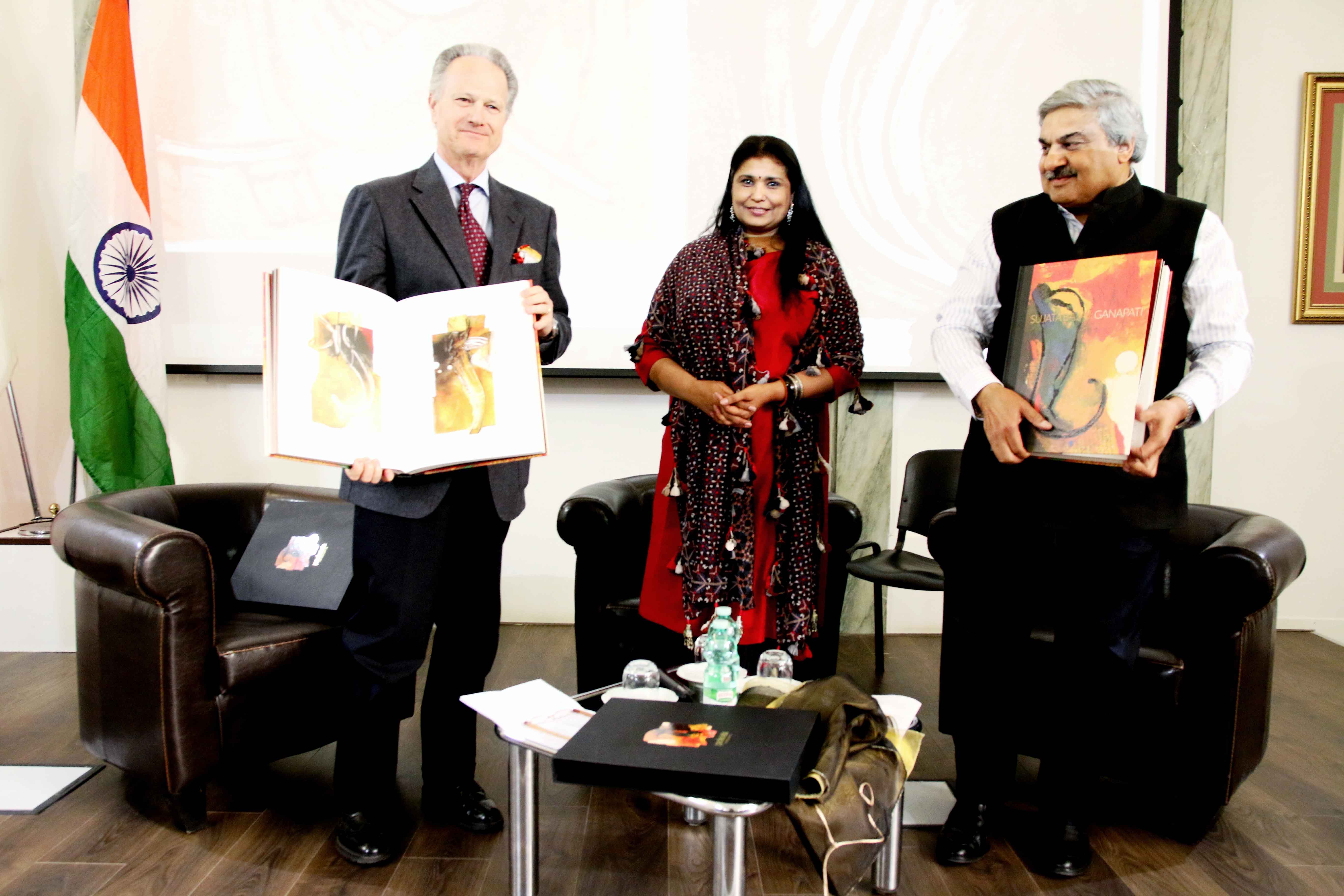 From left to right: Professor Francesco Buranelli, Inspector of the Pontifical Commission for Sacred Archeology of Vatican and Secretary of Commission for Cultural Heritage of the Church, Sujata Bajaj and Indian Ambassador Anil Wadhwa