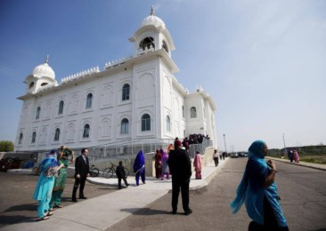Sikh officials barred from entering gurdwaras in Canada, US and UK