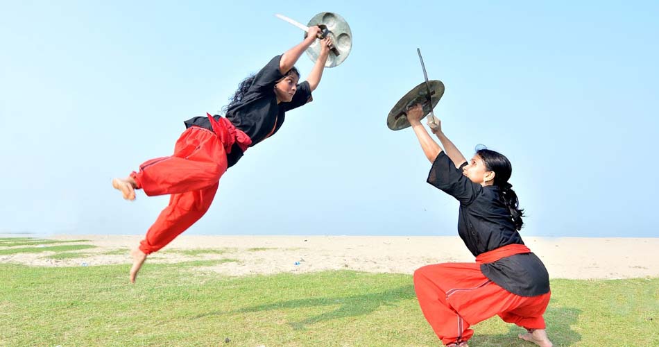 Indian martial art of Kalaripayattu : Media India Group