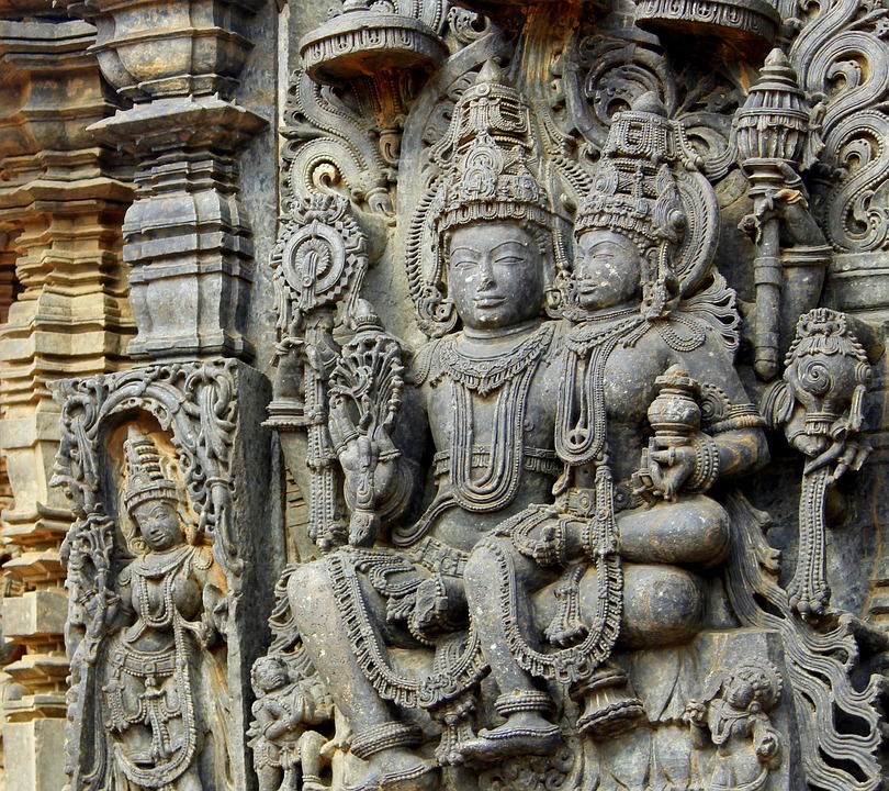 temples of Belur and Halebidu : Media India Group
