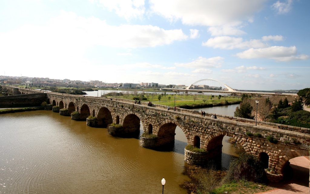 merida-puente-romano