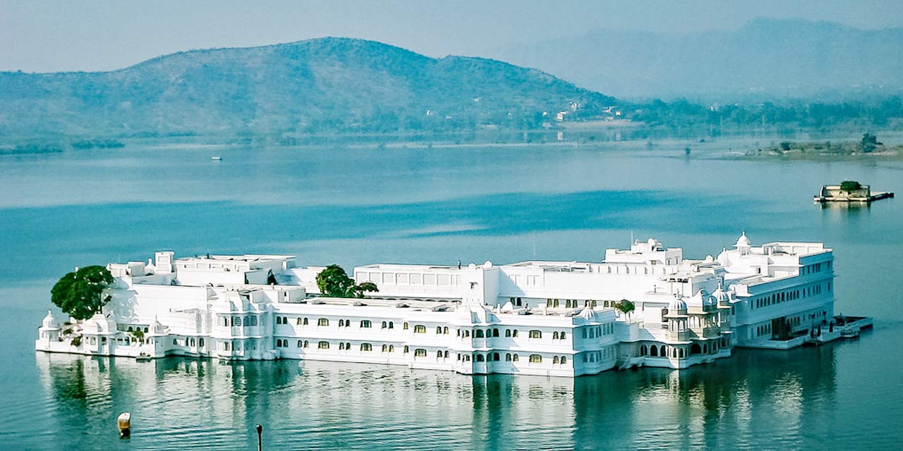 Top five palace hotels in India