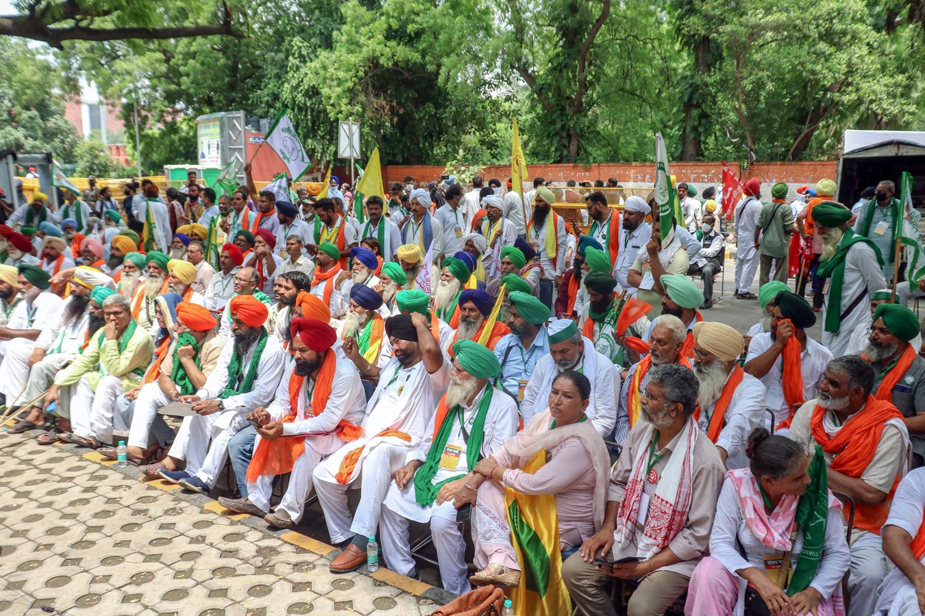 ‘Kisan Sansad’ at Jantar Mantar, aims to create farmers’ parliament