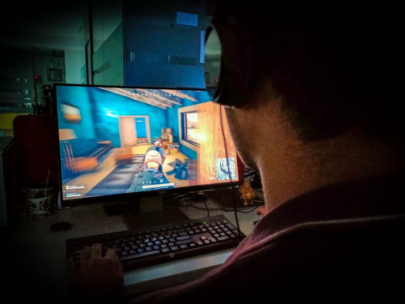 Online gaming boom in India brings rising dangers for users - Media India  Group