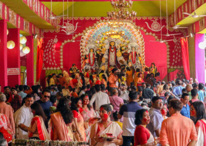 Delhi bids adieu to Durga on Vijayadashami