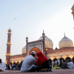 Muslim women divided over Jama Masjid ban
