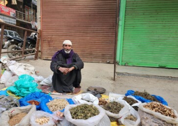 Winter sends demand for sundried vegetables rising in Kashmir