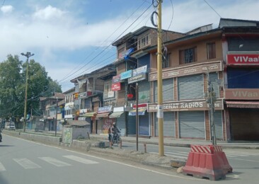In rare display of unity, Kashmir shuts down in protest against Pahalgam massacre