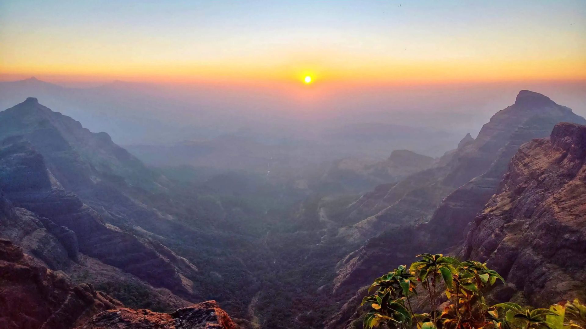 For those looking for a weekend getaway, the trek is perfect (Photo: Harishchandragad)