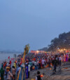 Thousands celebrate Chhath Puja in Delhi with devotional dips in Yamuna