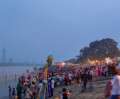 Thousands celebrate Chhath Puja in Delhi with devotional dips in Yamuna