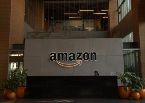 AI impact on global workforce deepens as Amazon cuts 30,000 jobs 