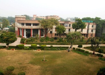 Mandatory local guardian rule of Jamia Millia Islamia sprouts new businesses