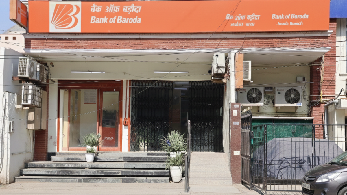 Banking unions to join general strike on February 12 over labour reforms