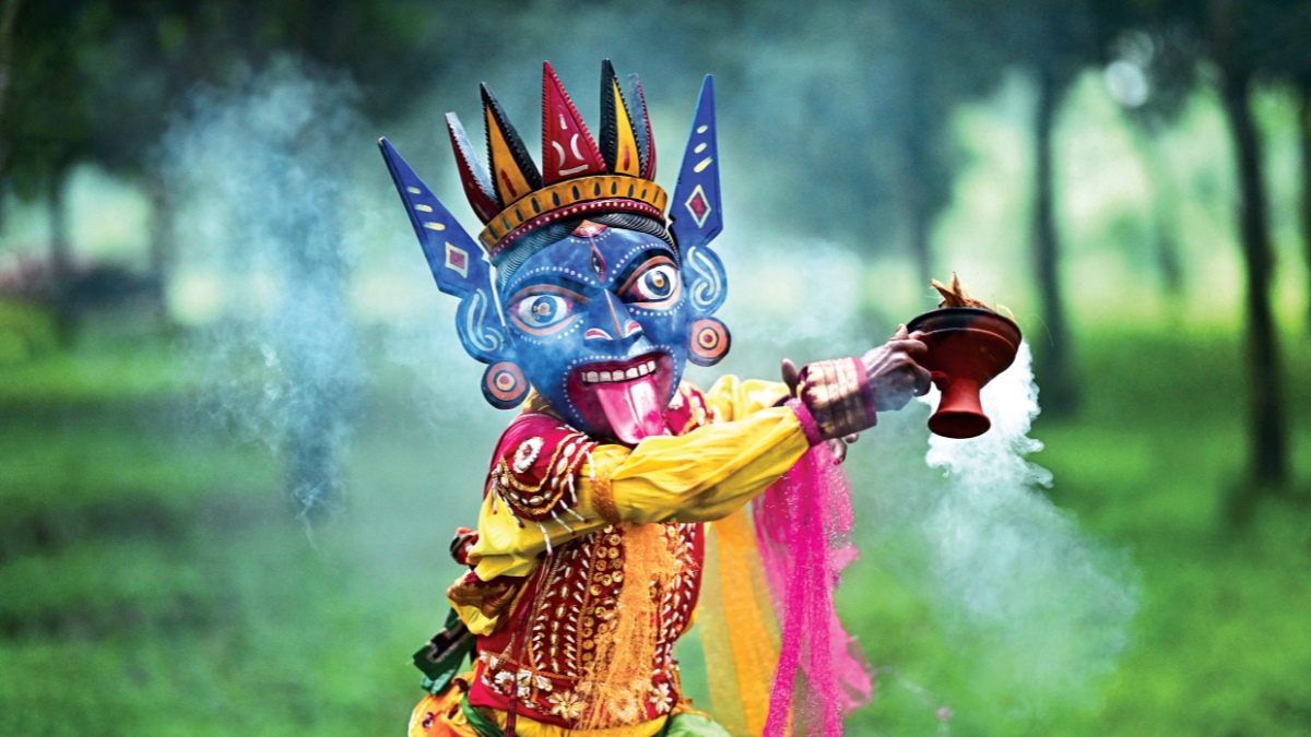 Mahishbathan: Faces behind the masks