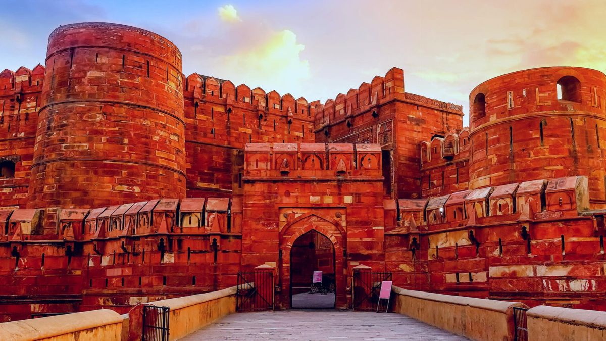 Despite rising footfall, revenues dip at ASI monuments 