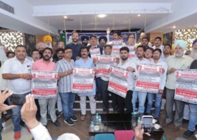 Delhi transport strike reaches Secretariat as drivers demand fare revision