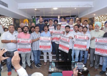 Delhi transport strike reaches Secretariat as drivers demand fare revision