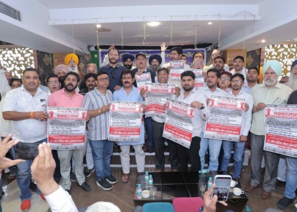 Delhi transport strike reaches Secretariat as drivers demand fare revision