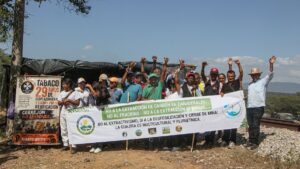 Communities force temporary halt to Glencore coal operations in Colombia