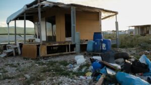 Council of Europe Commissioner supports rights for Roma gypsies in Greek eviction case