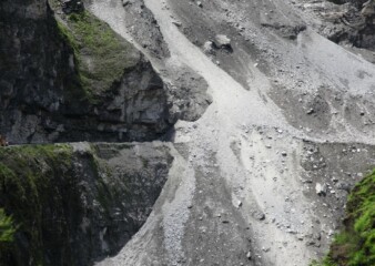 India’s mountains continue to crumble despite years of warnings