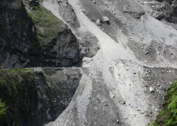 India’s mountains continue to crumble despite years of warnings