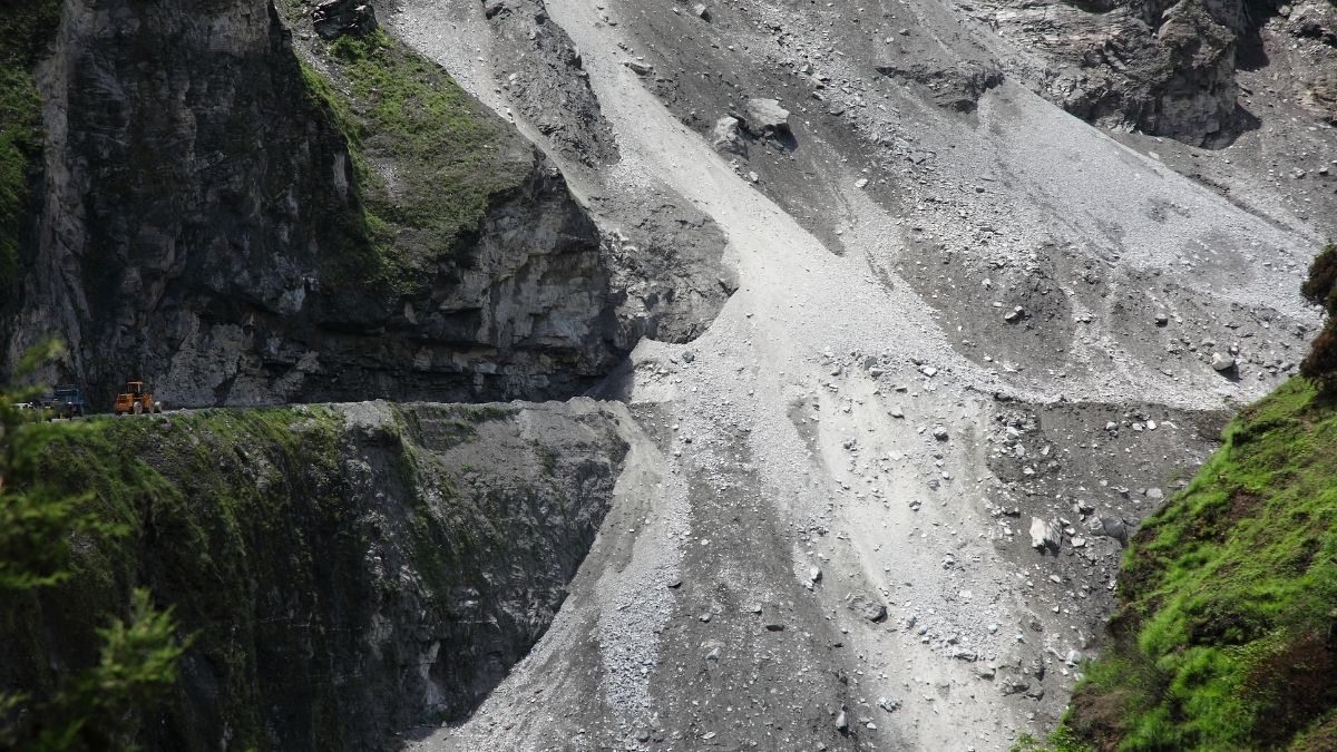 India’s mountains continue to crumble despite years of warnings