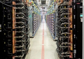 Future of AI: Man over machine, humanware over hardware 