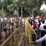 Thousands detained in CJP protest against Chief Election Commissioner in Delhi